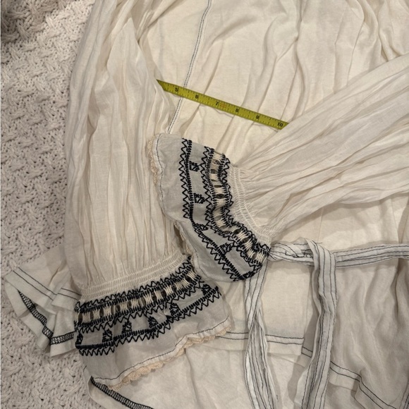 FREE PEOPLE WOMENS EMBROIDERY ON HOLIDAY
TOP SMALL CREAM COLOR - Picture 7 of 10